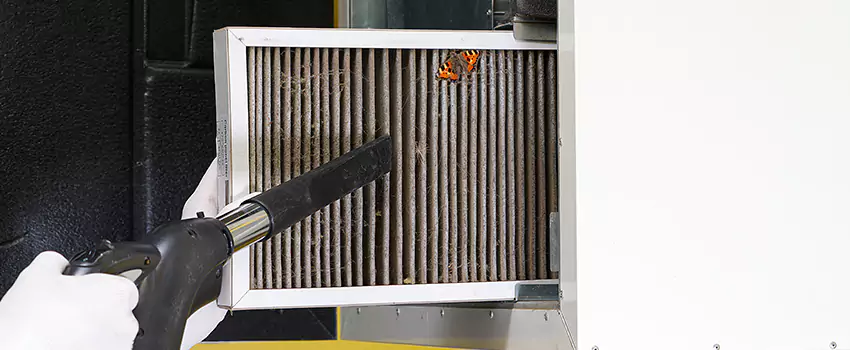 Clogged Air Duct Cleaning Process in Carol Stream, IL
